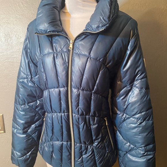 Dark Teal blue GUESS Down alternative Puffy Coat - Picture 3 of 16